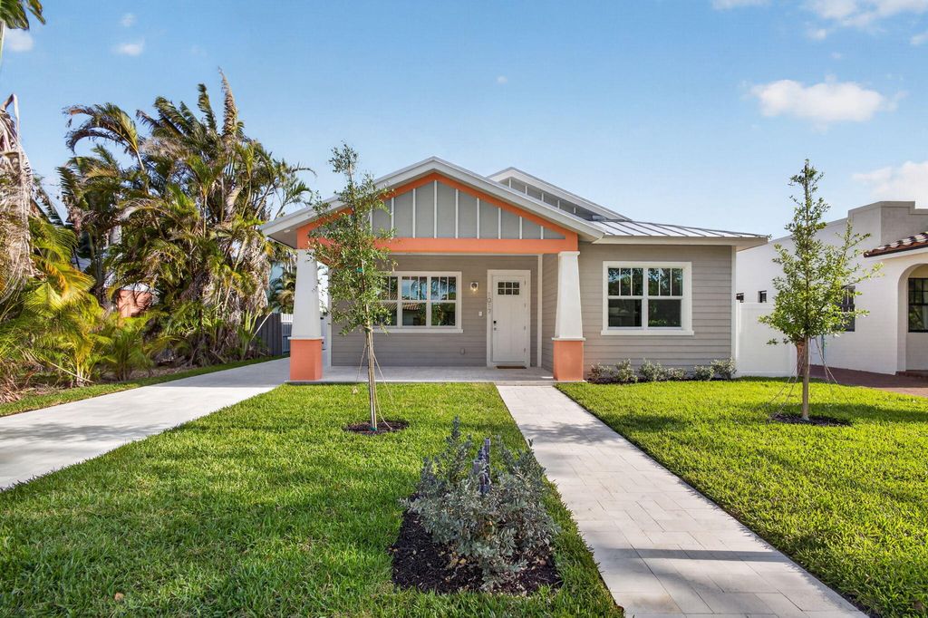 Photo of 1017 Ardmore Road, West Palm Beach, FL 33401 (MLS # B26018899)