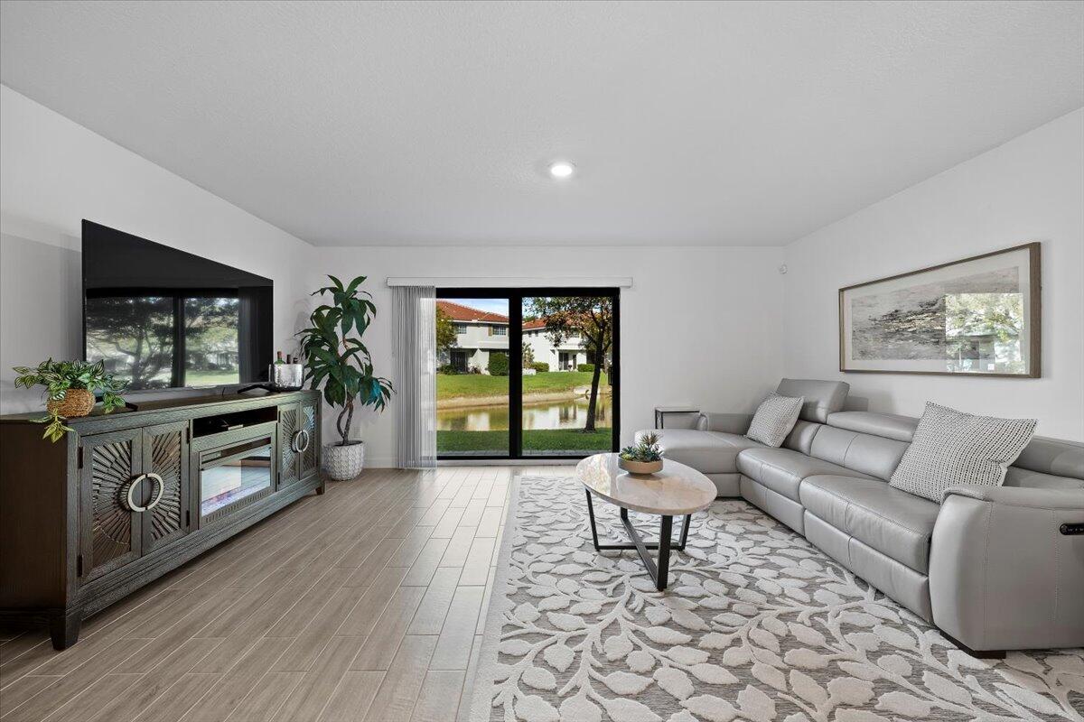 MEDITERRANEA / Arbor Parc - Residential