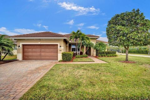 9393 Silent Oak Circle Royal Palm Beach FL 33411