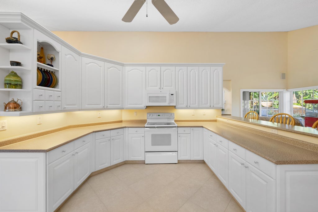 Photo of 17807 CROOKED OAK Avenue, Boca Raton, FL 33487 (MLS # B26091064)