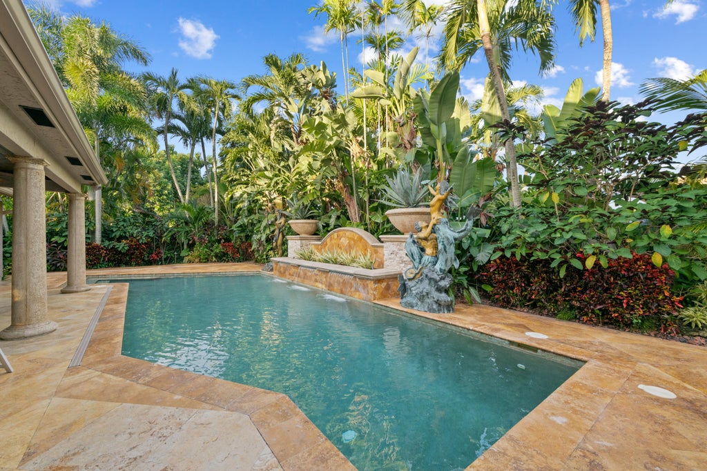 Photo of 17807 CROOKED OAK Avenue, Boca Raton, FL 33487 (MLS # B26091064)