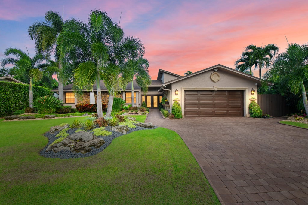 Photo of 17807 CROOKED OAK Avenue, Boca Raton, FL 33487 (MLS # B26091064)