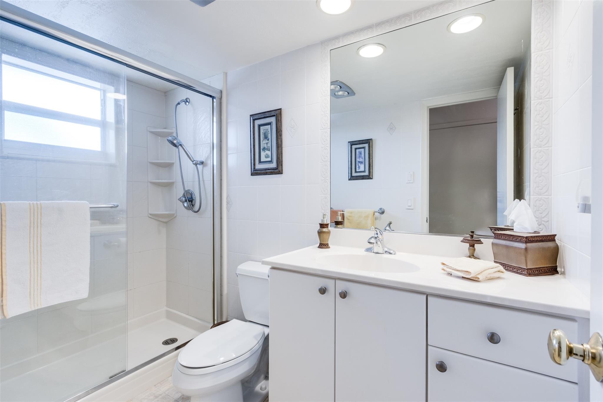 MEADOWBROOK CONDOS APTS - Residential