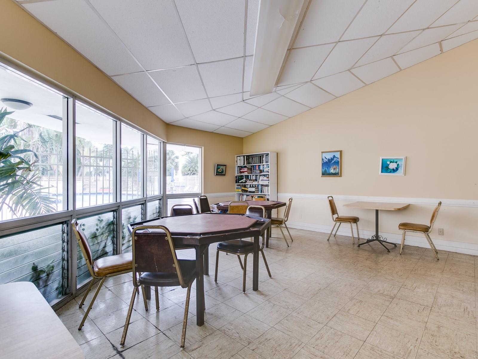 MEADOWBROOK CONDOS APTS - Residential