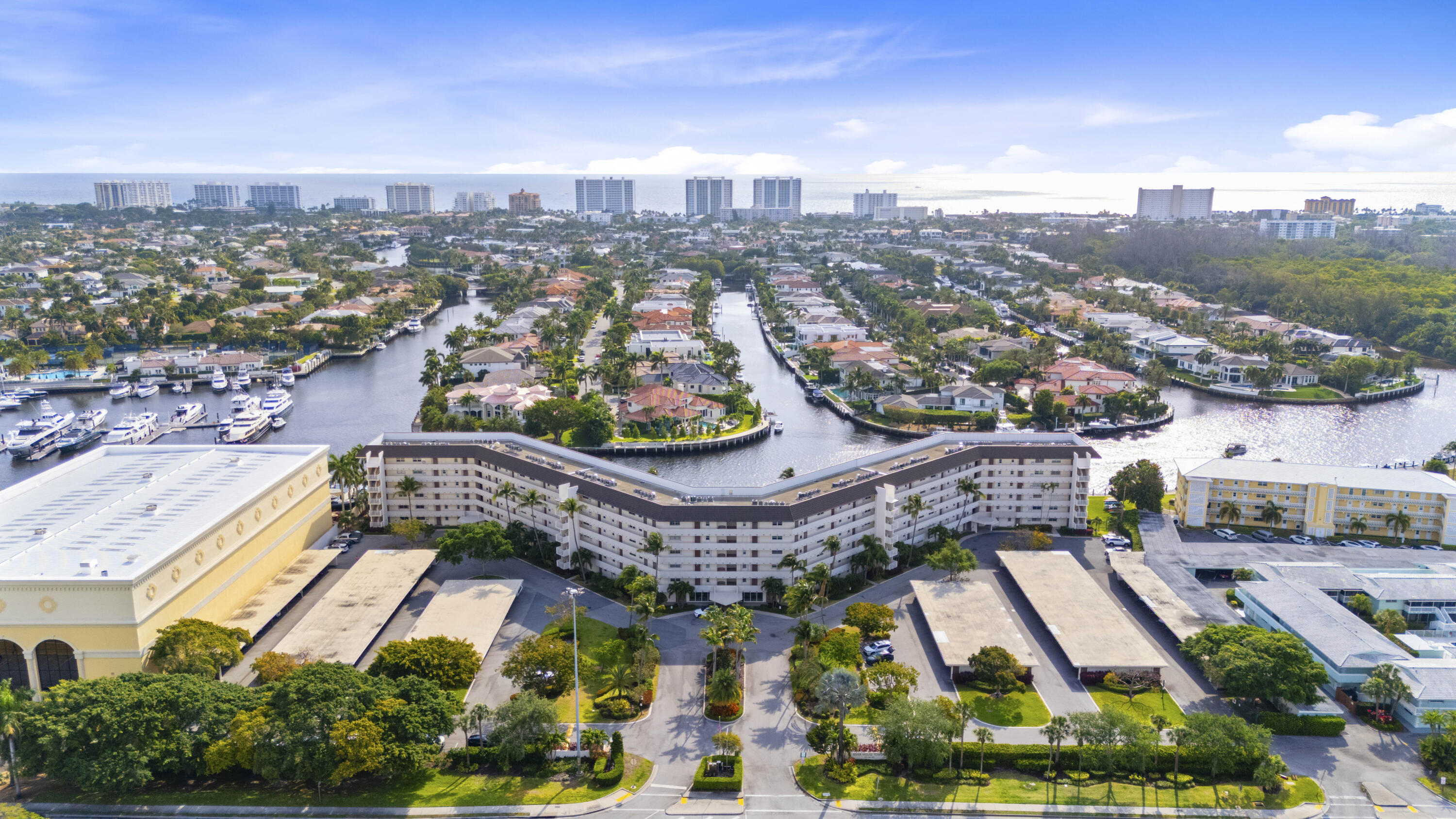 RIVER HOUSE TOWERS CONDO - Residential