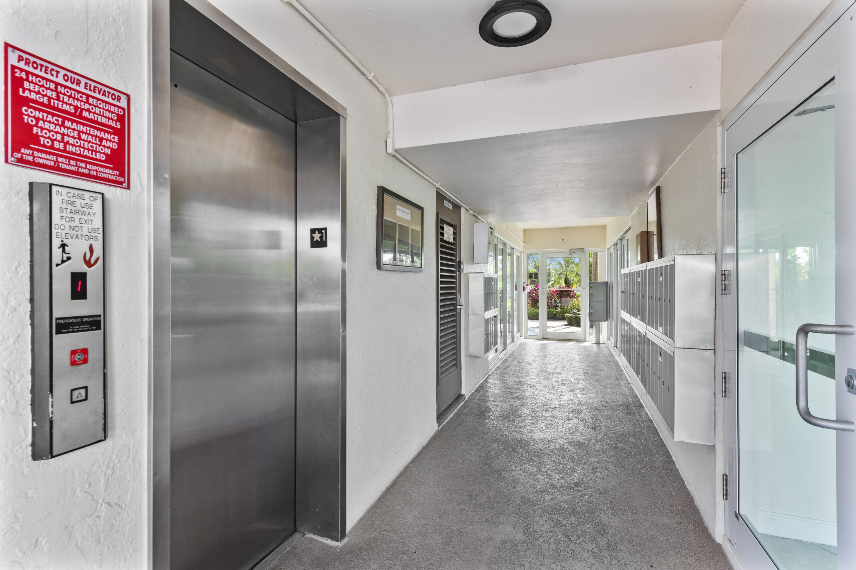 RIVER HOUSE TOWERS CONDO - Residential