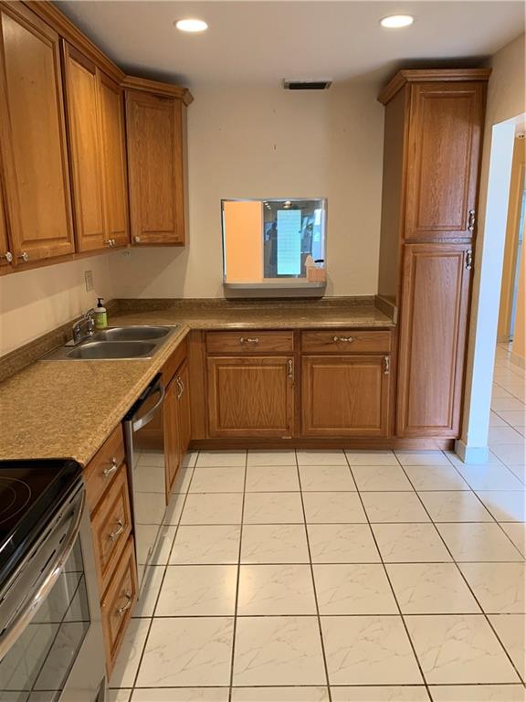 Lauderdale West - Residential