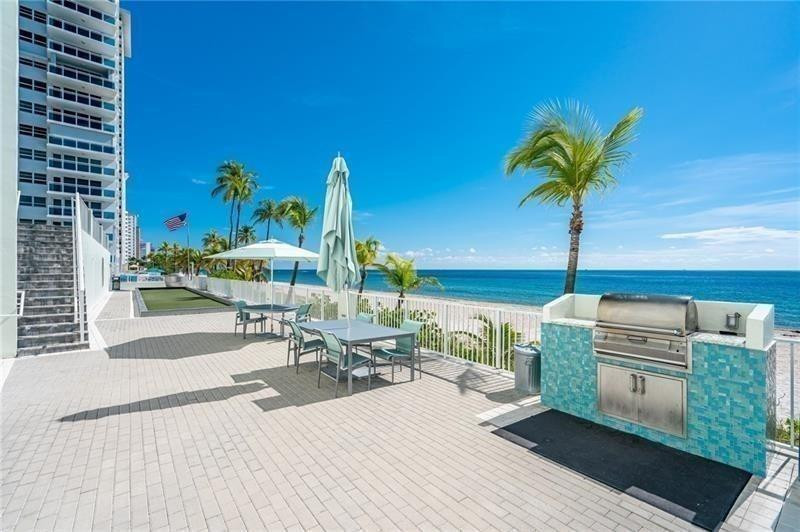 Southpoint Condominium - Residential