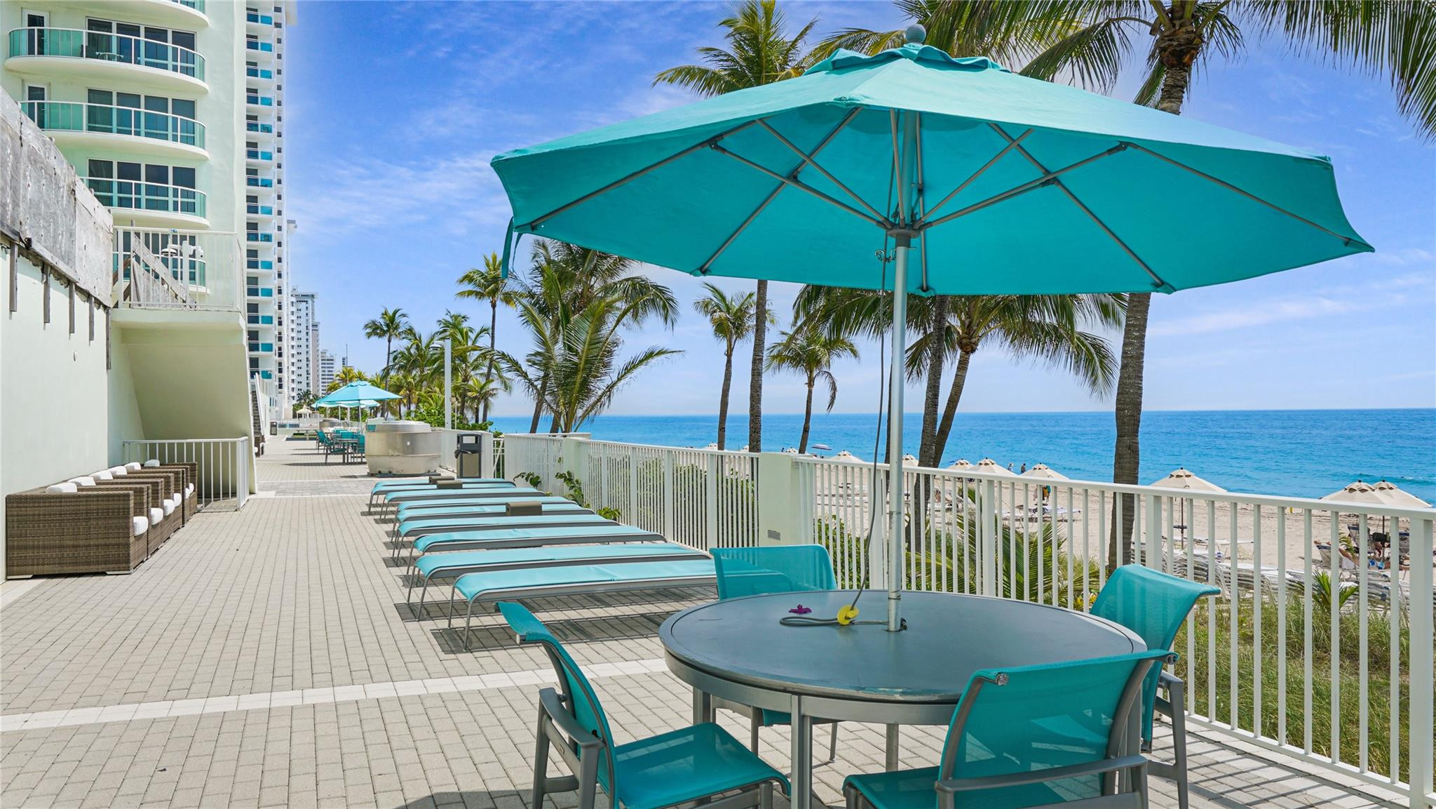 Southpoint Condominium - Residential