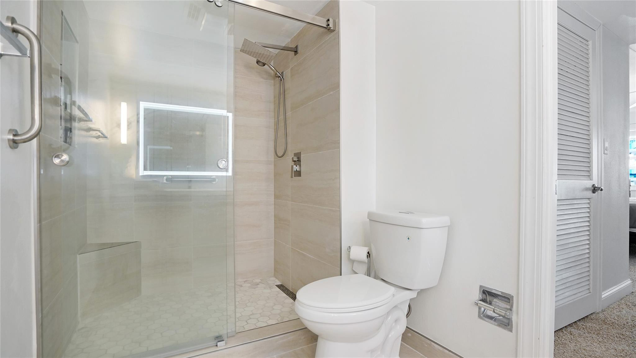 Southpoint Condominium - Residential