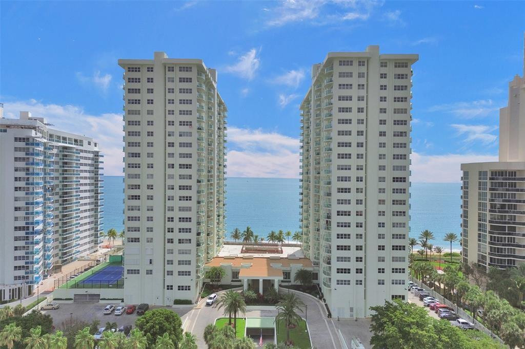 Southpoint Condominium - Residential