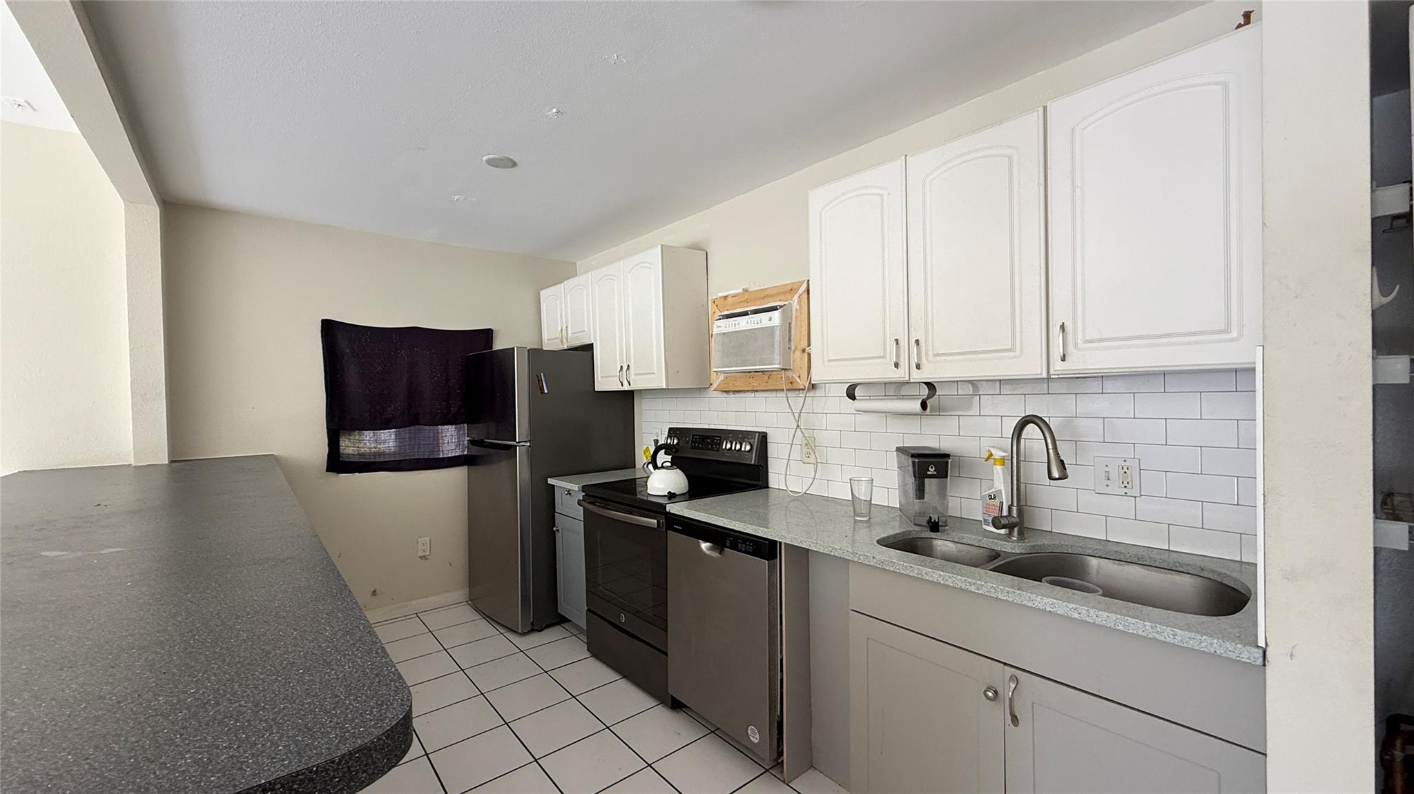 Regina Palms - Residential