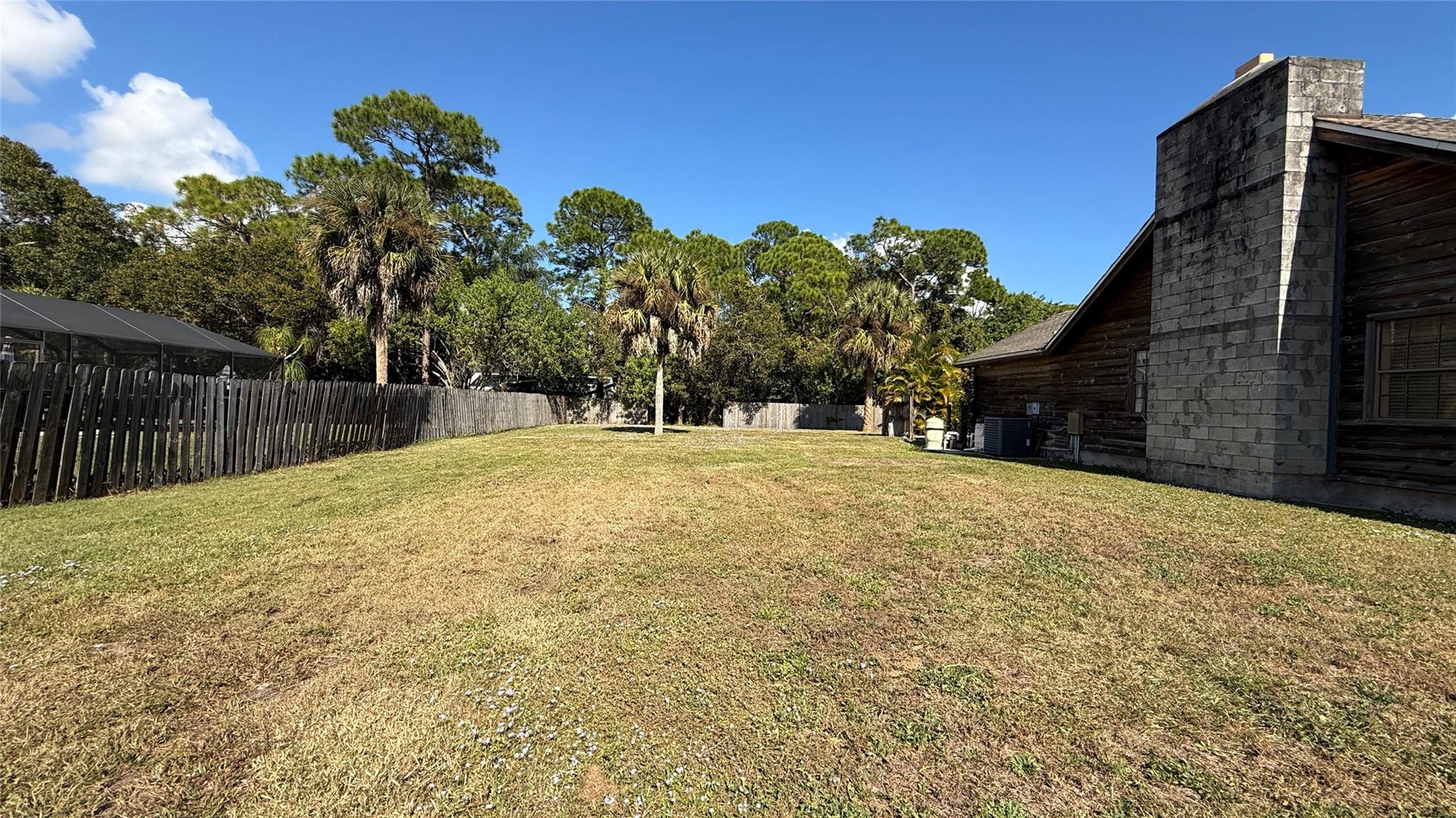 Regina Palms - Residential