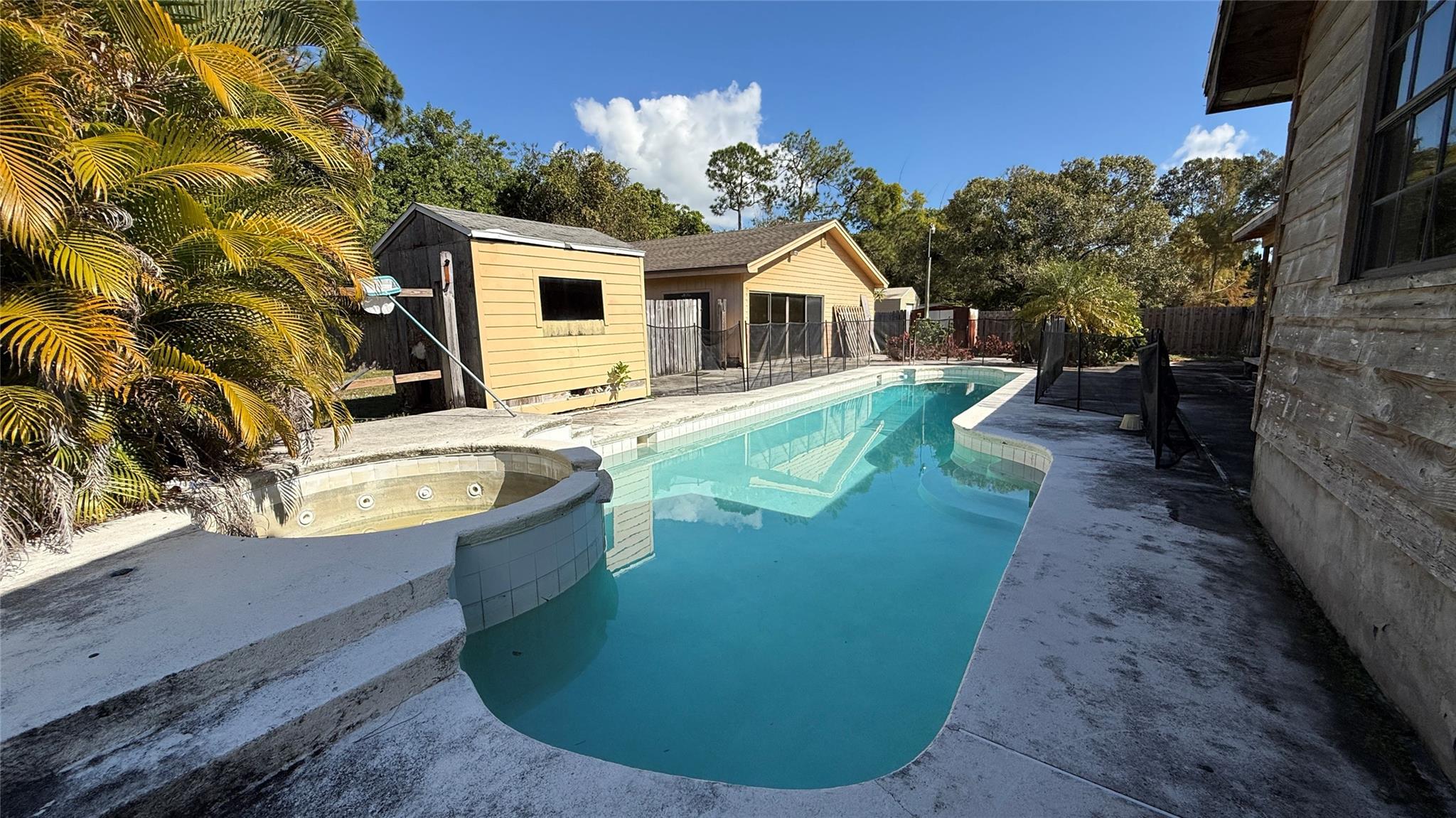 Regina Palms - Residential