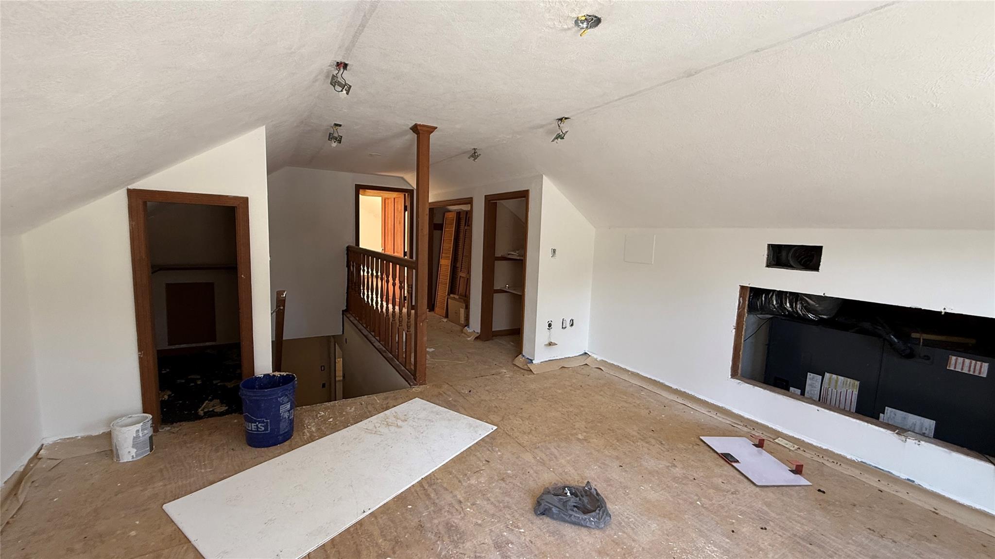 Regina Palms - Residential