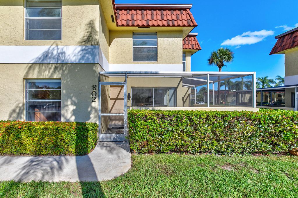 Photo of 717 S Us Highway 1 #802, Jupiter, FL 33477 (MLS # R10967332)