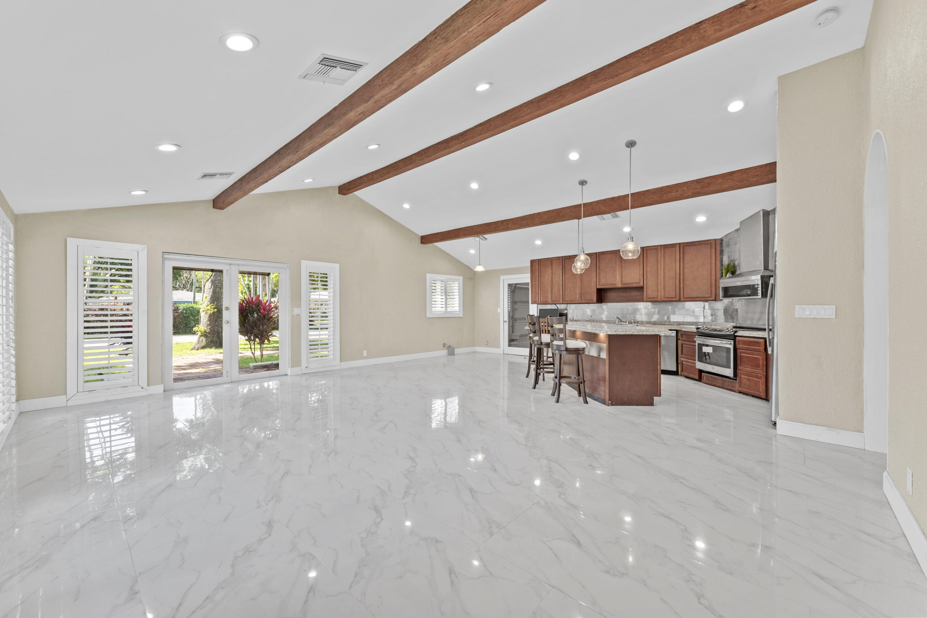 HENDRICKS HEIGHTS - Residential