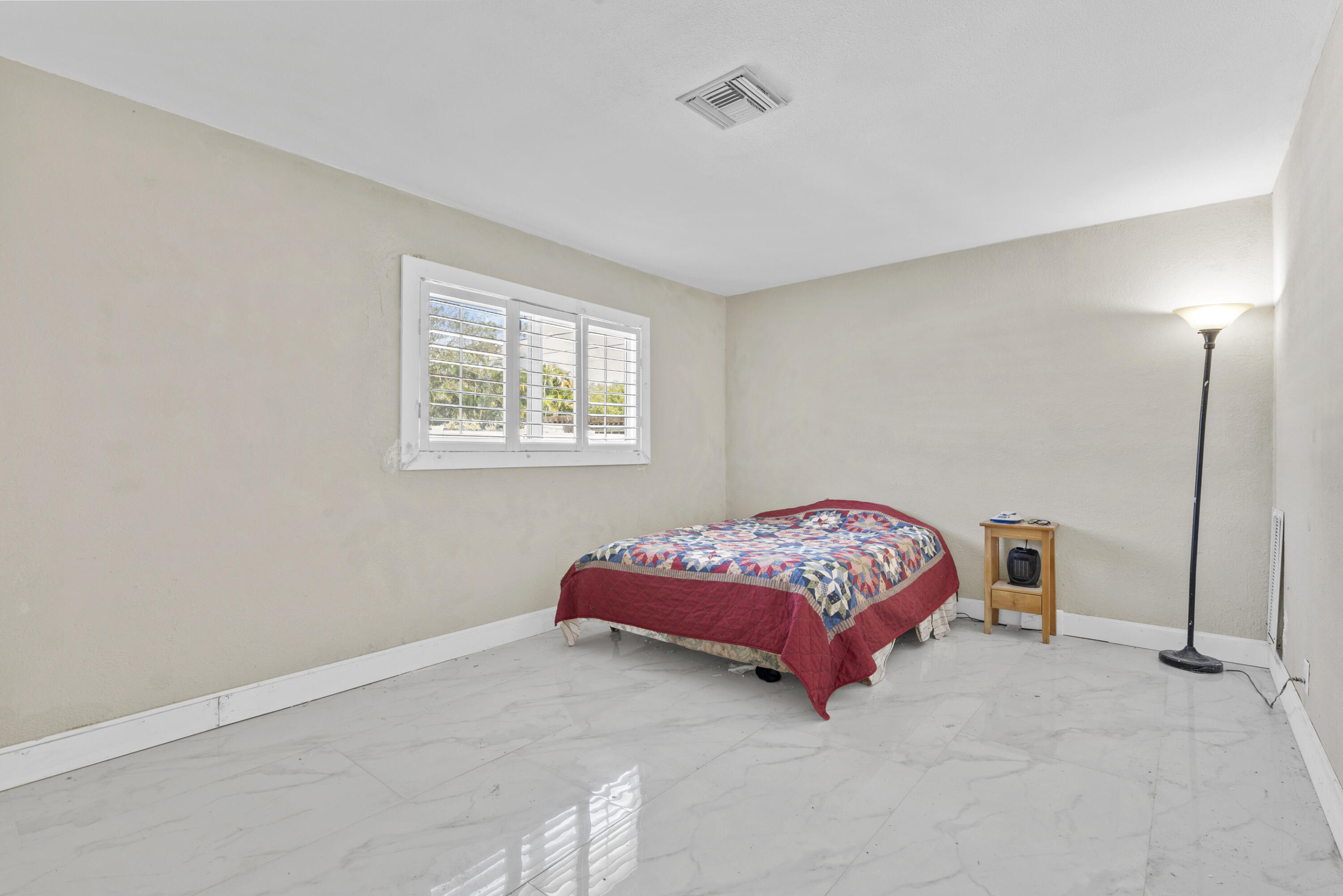 HENDRICKS HEIGHTS - Residential