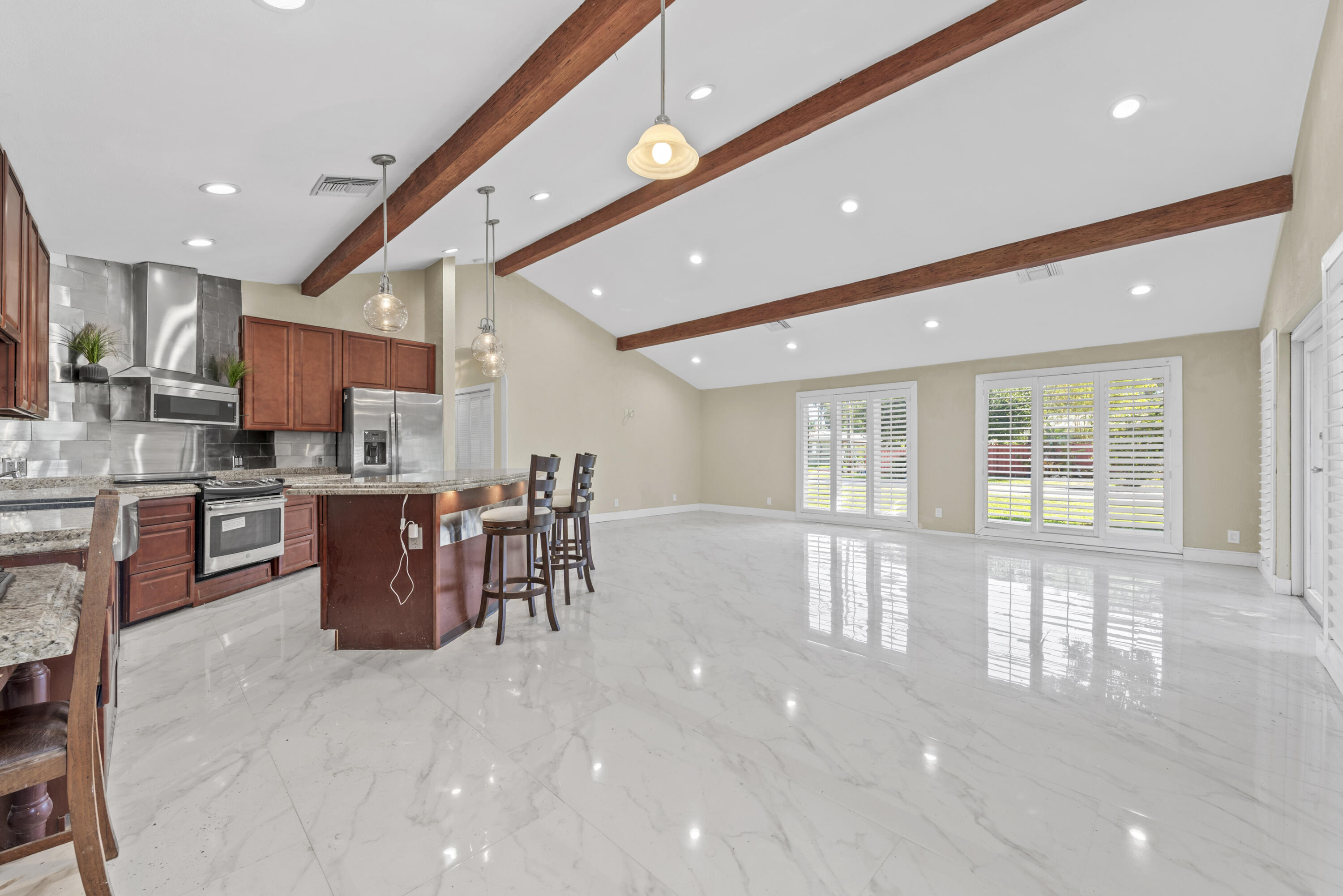 HENDRICKS HEIGHTS - Residential