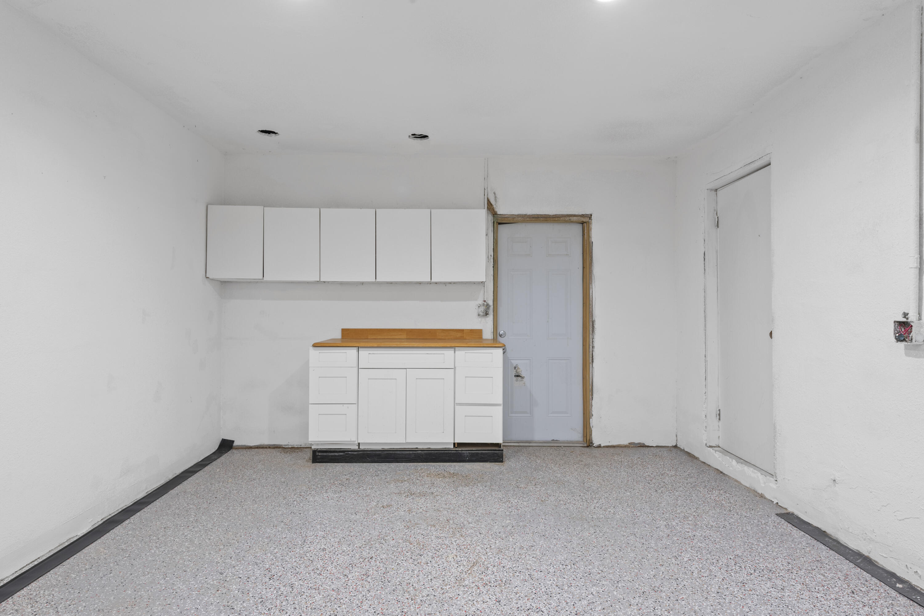 HENDRICKS HEIGHTS - Residential