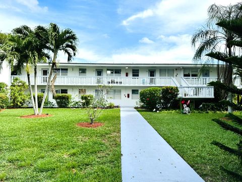 A home in Deerfield Beach