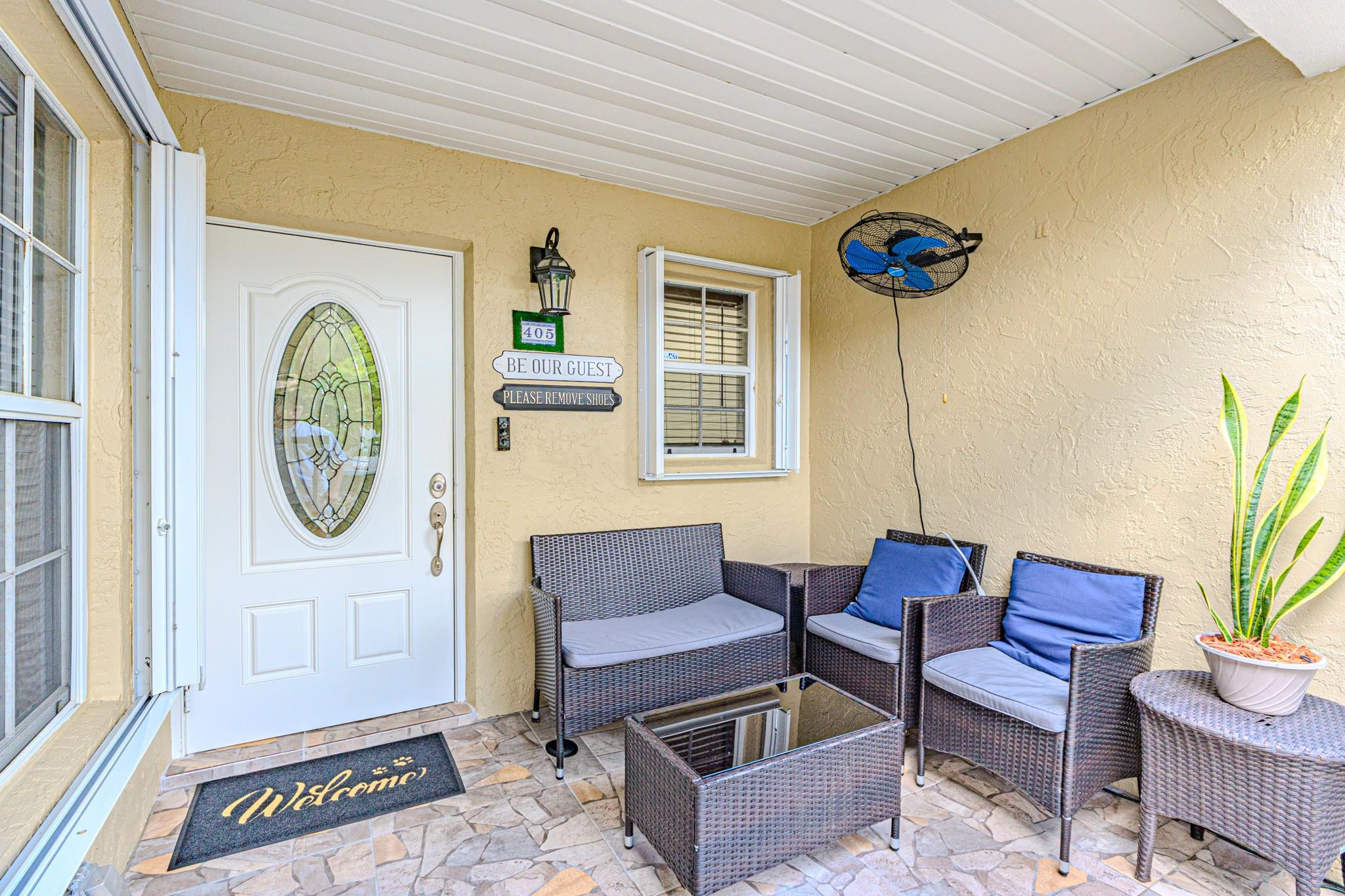 405 Maplewood Drive 405