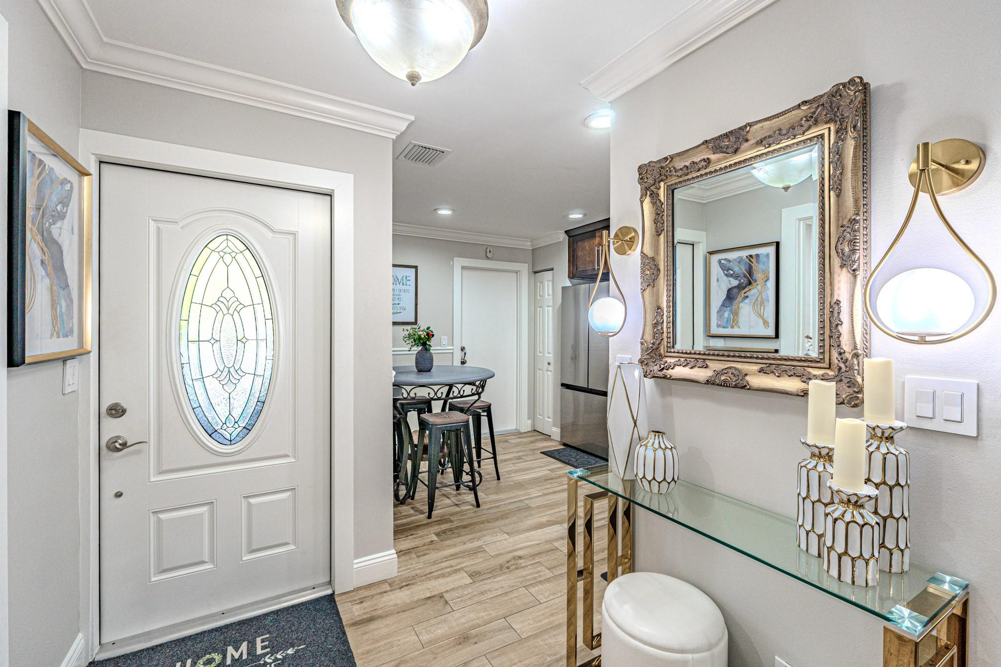 405 Maplewood Drive 405