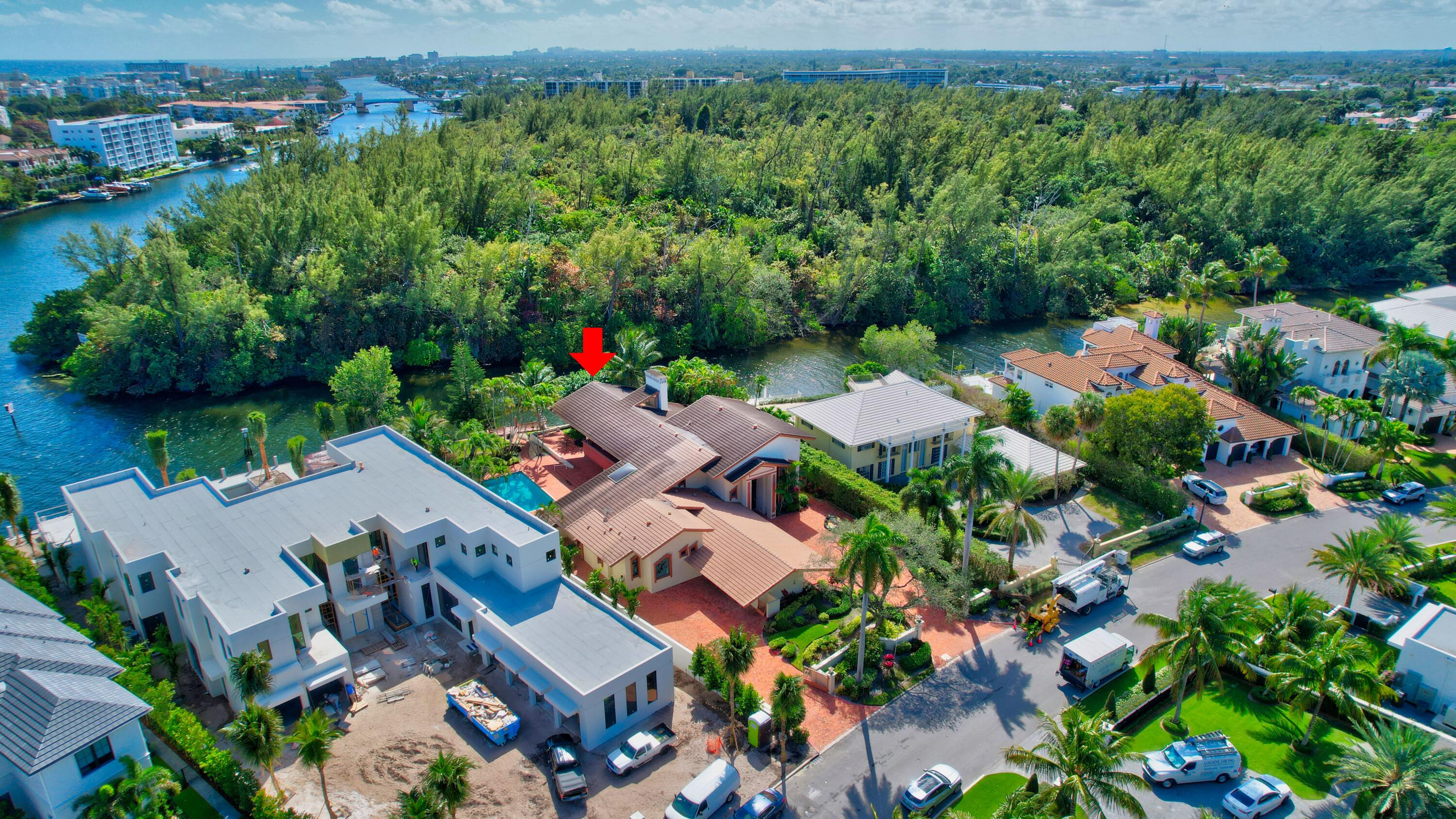 ROYAL PALM YACHT & COUNTRY CLUB - Residential