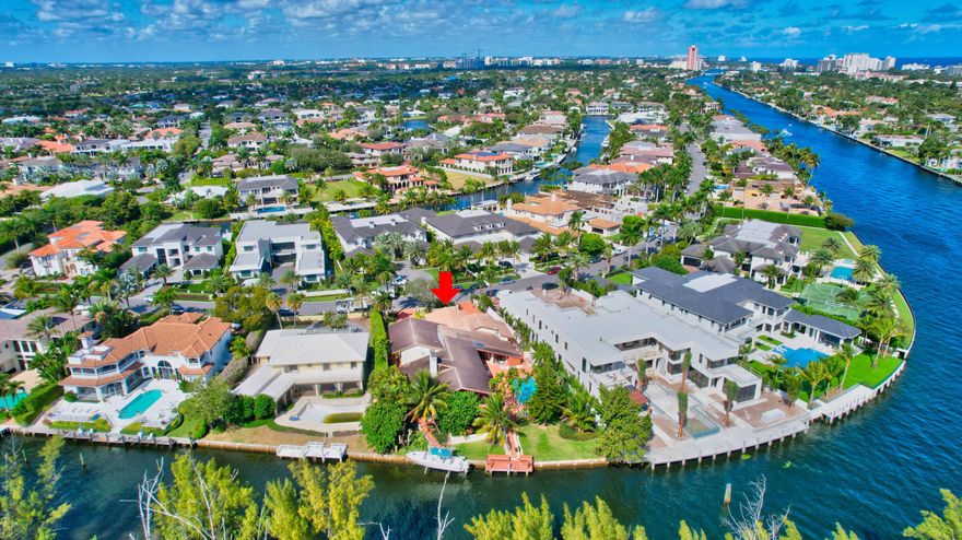 Yachtsman's Paradise!! Rarely Available Waterfront Lot with Very Easy Direct Ocean Access just Minutes to the Boca Inlet. Don't need to weave thru tight Canals. No Fixed Bridges. Total Privacy with no Rear Neighbors and Still have Intracoastal Views. One Lot in from the Point, and your Large Boat does not need to be on a Lift! Alexander Palm Road is the most desired Address in Royal Palm. Enjoy the Warm Weather & Fabulous Lifestyle as you Reimagine the existing Structure or Build your Dream Home on a 1/2 Acre Lot in one of the Finest and Most Prestigious Communities not just in Boca Raton, but in all of Florida. RPYCC does NOT require a Mandatory Membership, and its Prime Location is next to The New Boca Raton Hotel and Beach Club (former Boca Resort). Don't Miss this Amazing Opportunity!