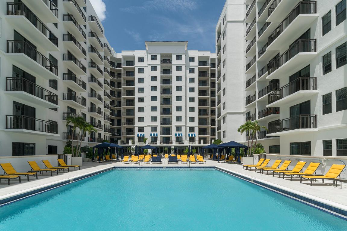 SPANISH RIVER LAND CO A - Residential Lease