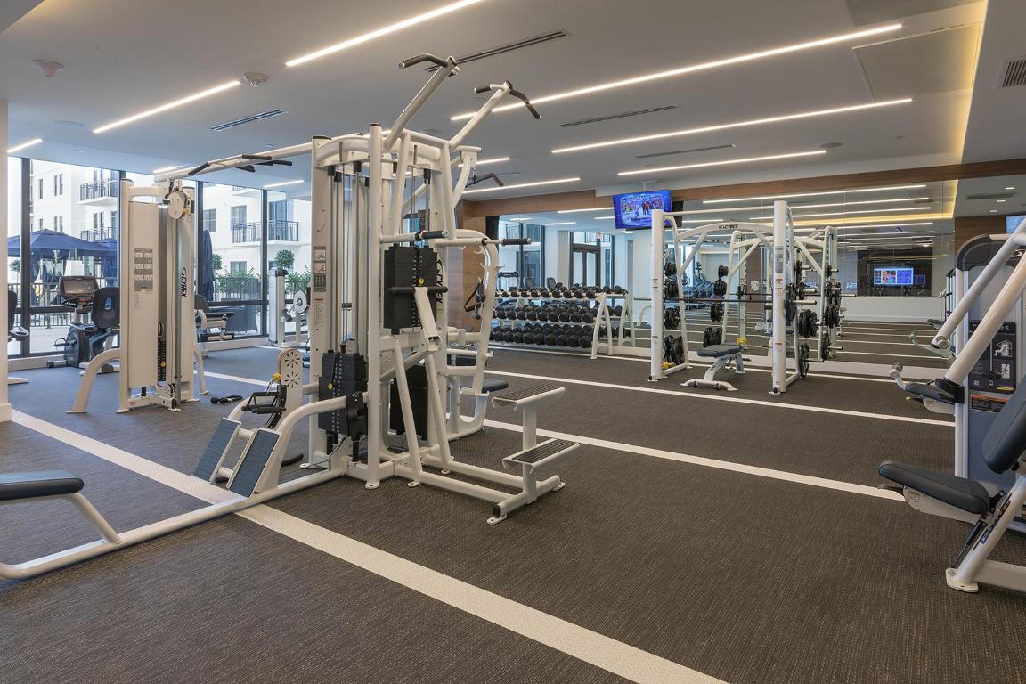 SPANISH RIVER LAND CO A - Residential Lease