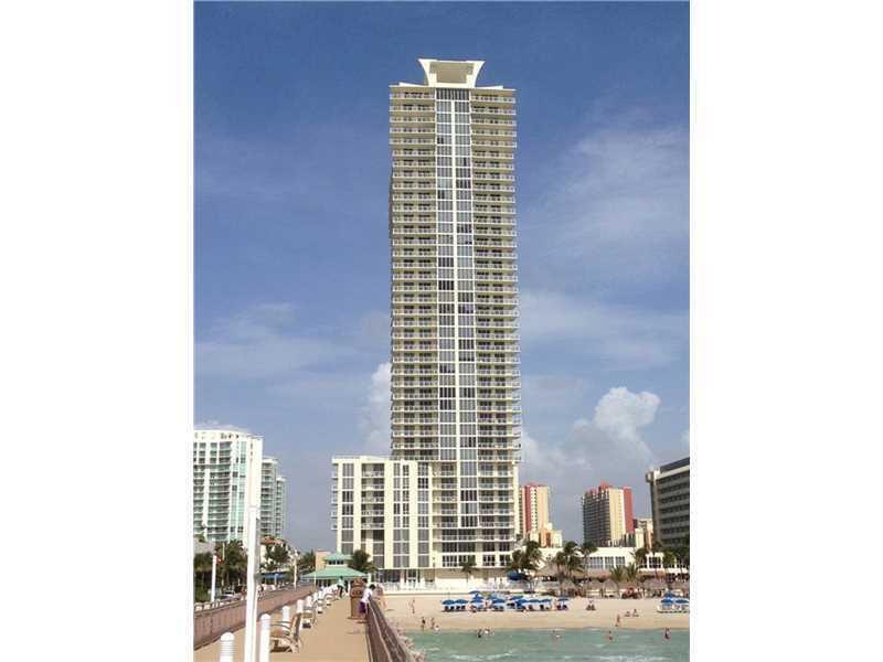 LA PERLA CONDO - Residential Lease