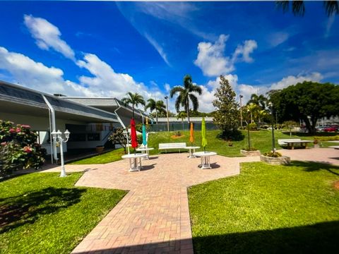 A home in Lake Worth Beach