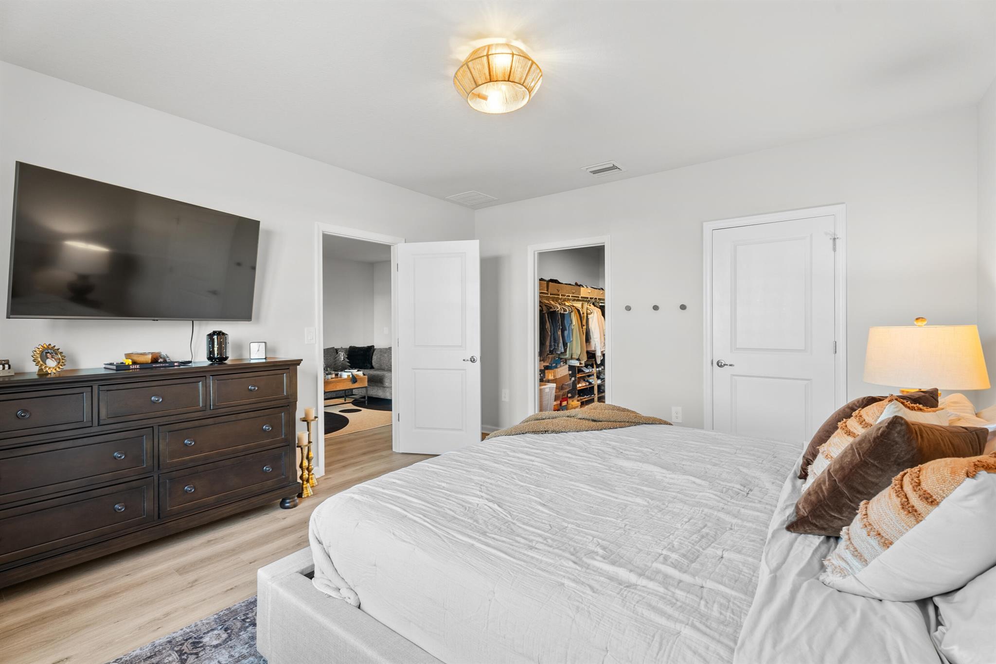 VERANO SOUTH PUD 1 - POD - Residential Lease