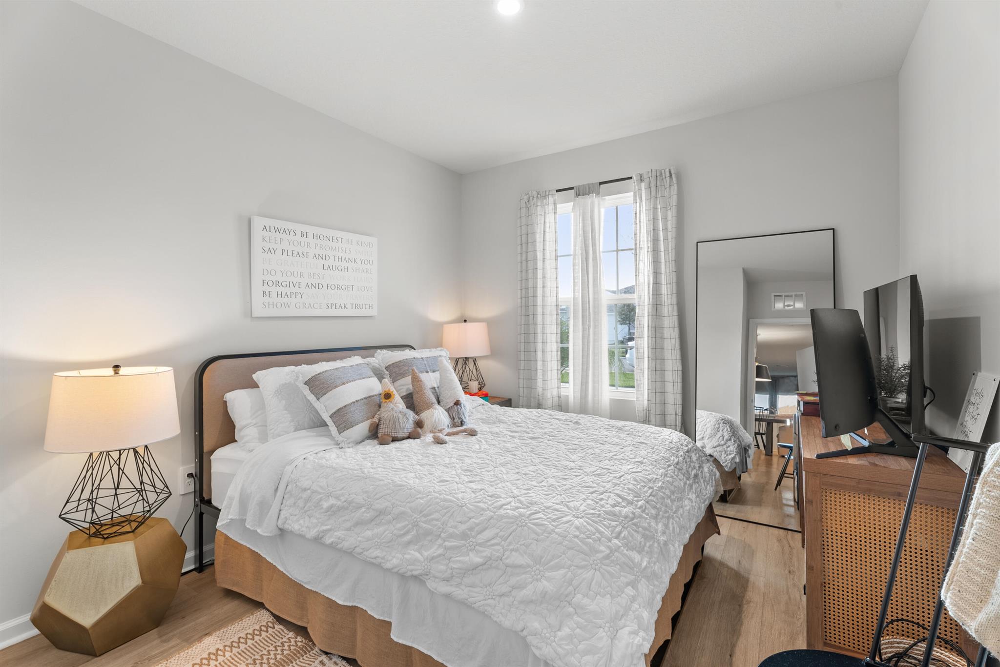 VERANO SOUTH PUD 1 - POD - Residential Lease