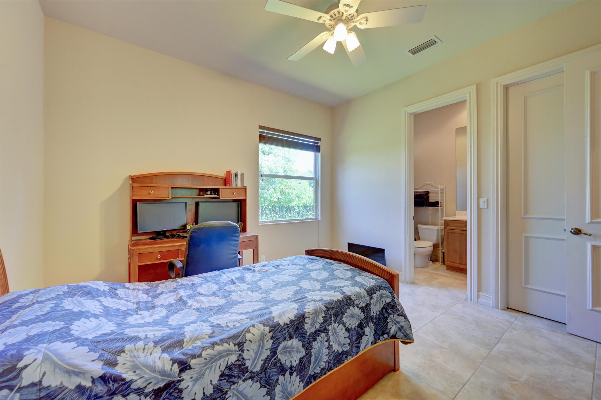 Belmont Lakes at Davie - Residential