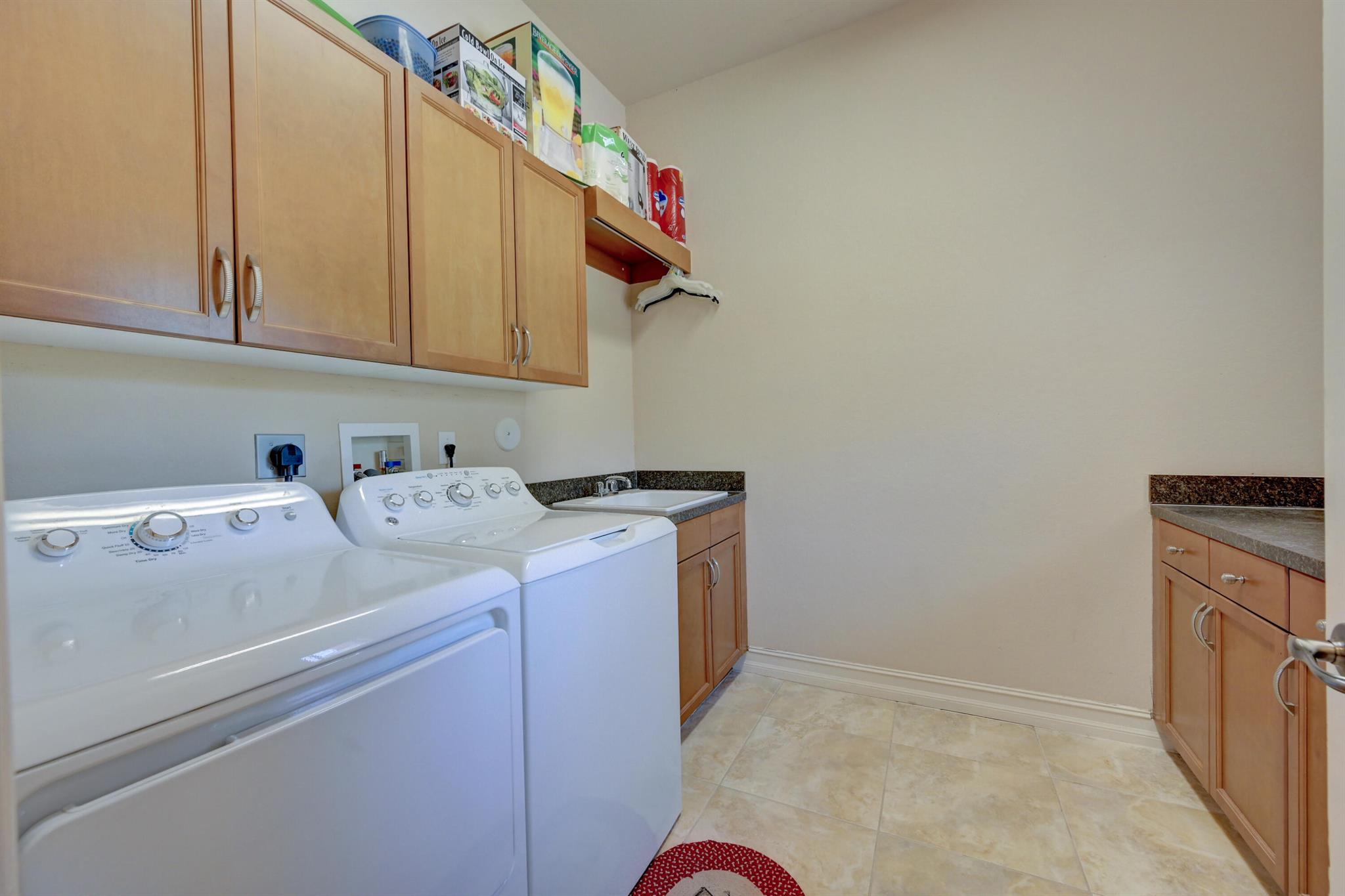 Belmont Lakes at Davie - Residential