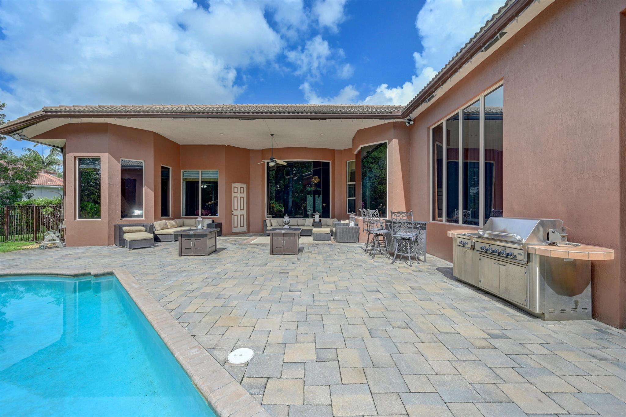 Belmont Lakes at Davie - Residential