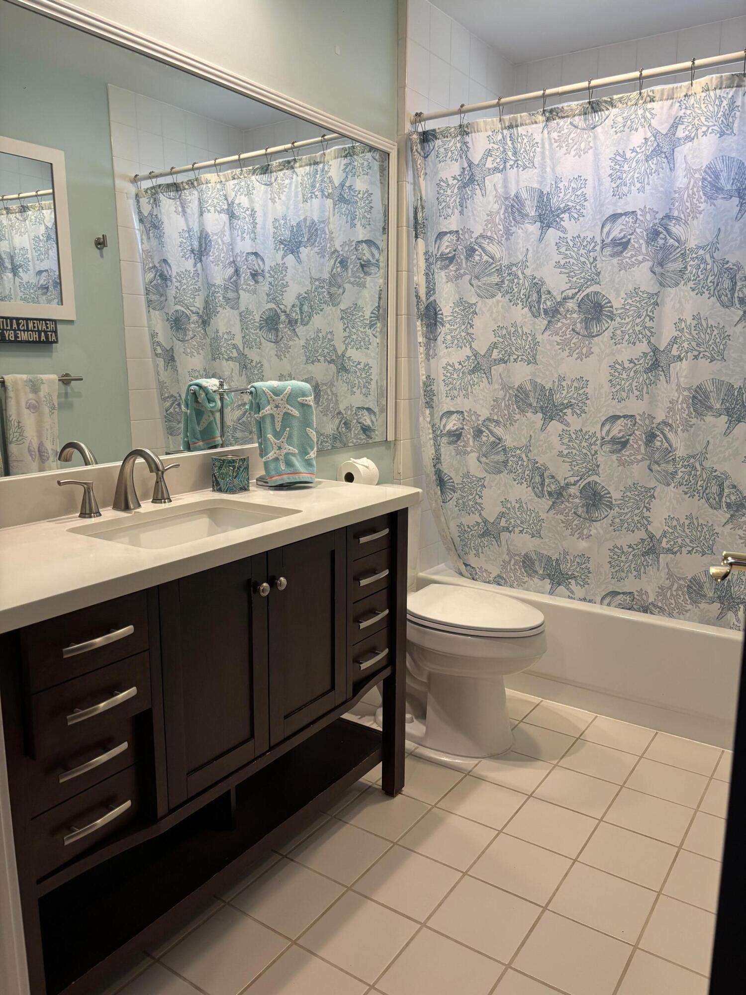 OAKS-SUNTERRACE 3 - Residential Lease