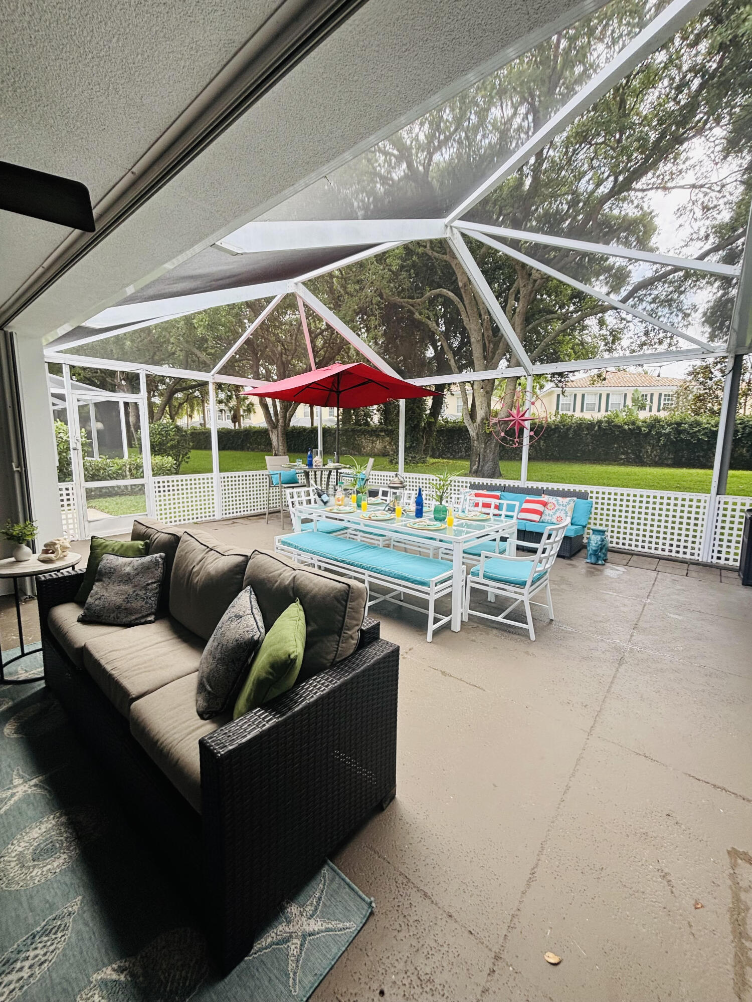 OAKS-SUNTERRACE 3 - Residential Lease