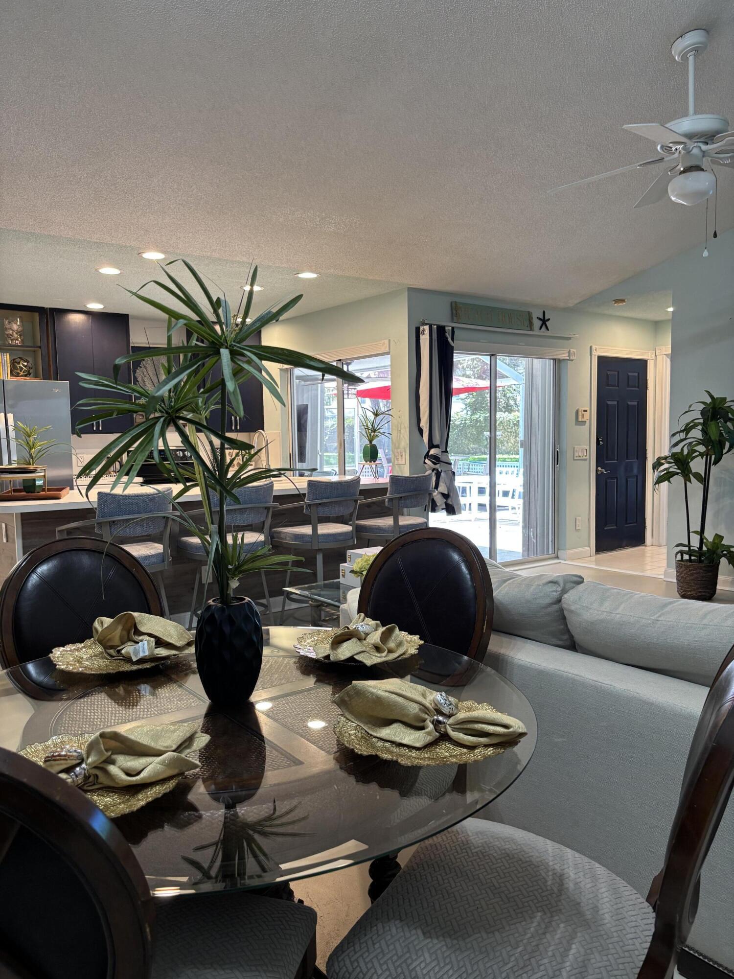 OAKS-SUNTERRACE 3 - Residential Lease