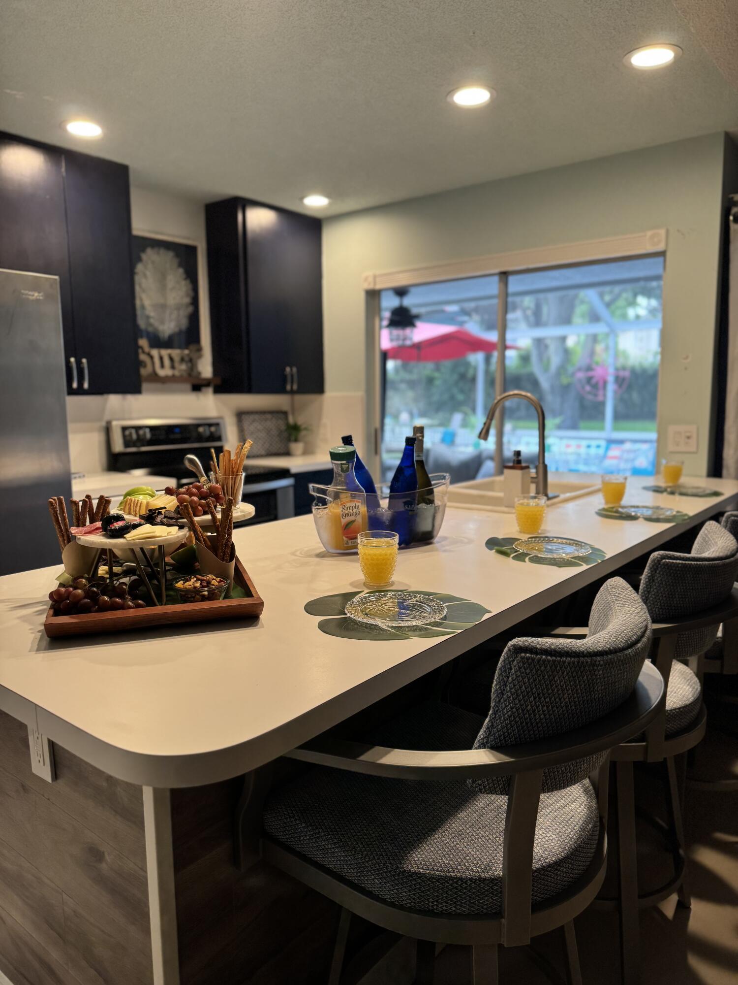 OAKS-SUNTERRACE 3 - Residential Lease