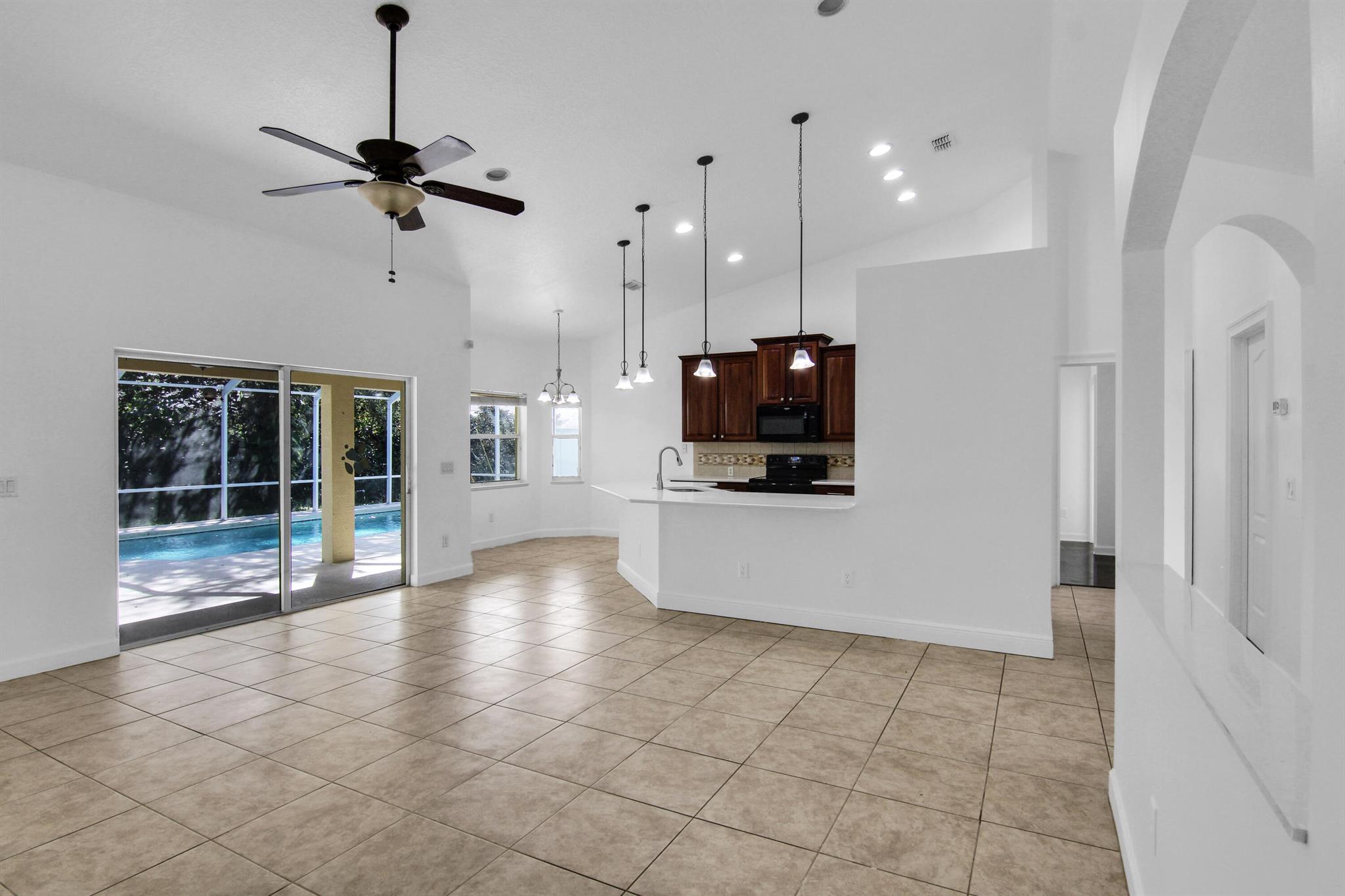 PORT ST LUCIE SECTION 14 - Residential