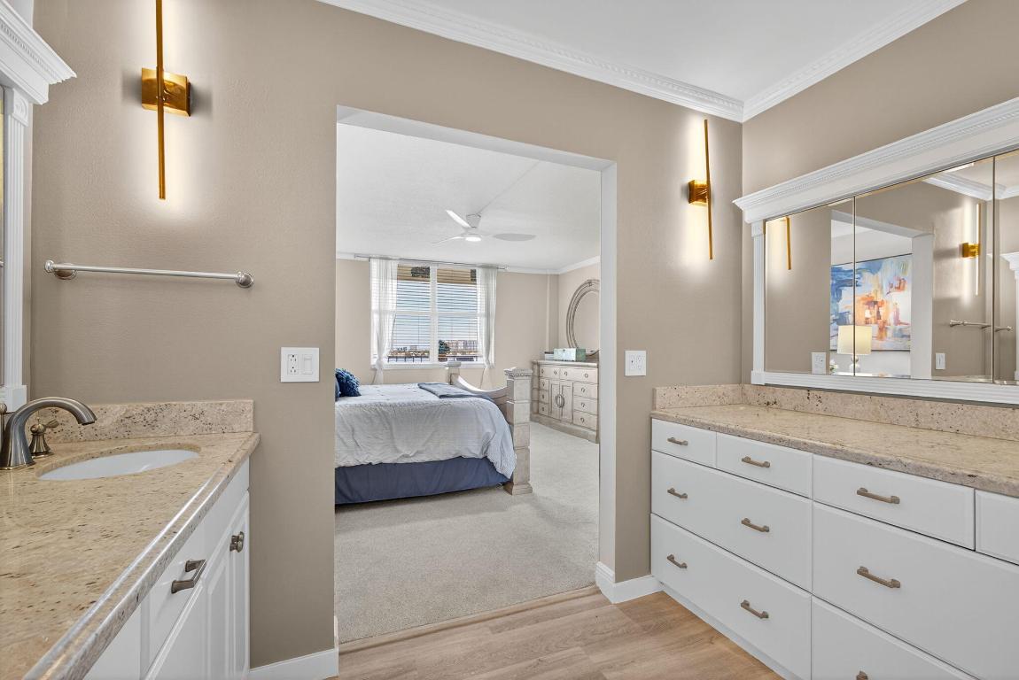 LAKE HARBOUR TOWERS CONDO - Residential