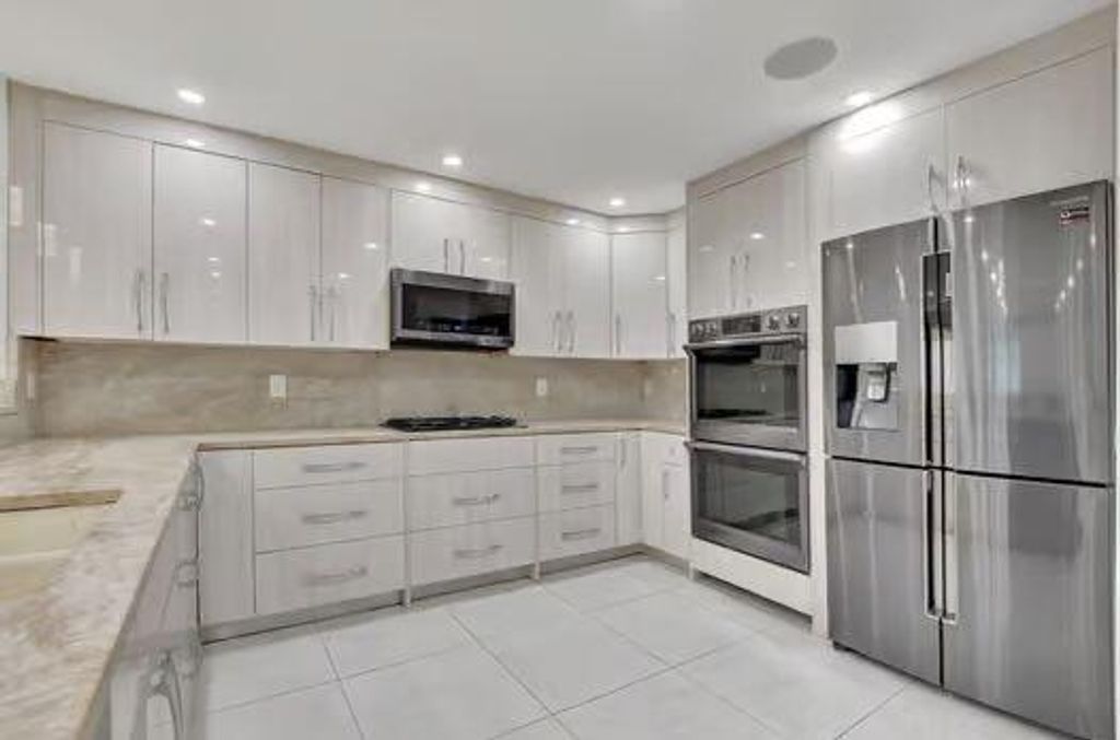 Photo of 7850 Lago Del Mar Drive #116, Boca Raton, FL 33433 (MLS # R11094906)
