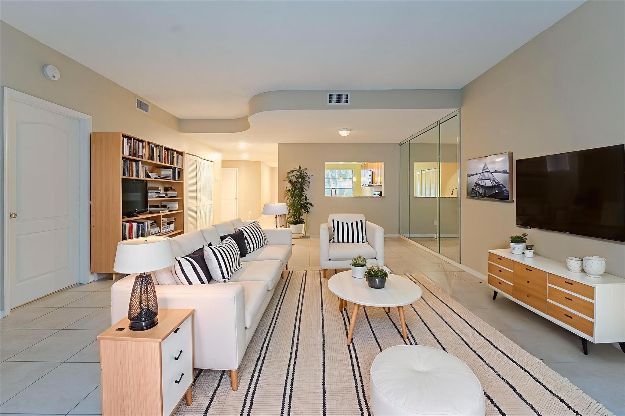 Villa San Remo Condo - Residential