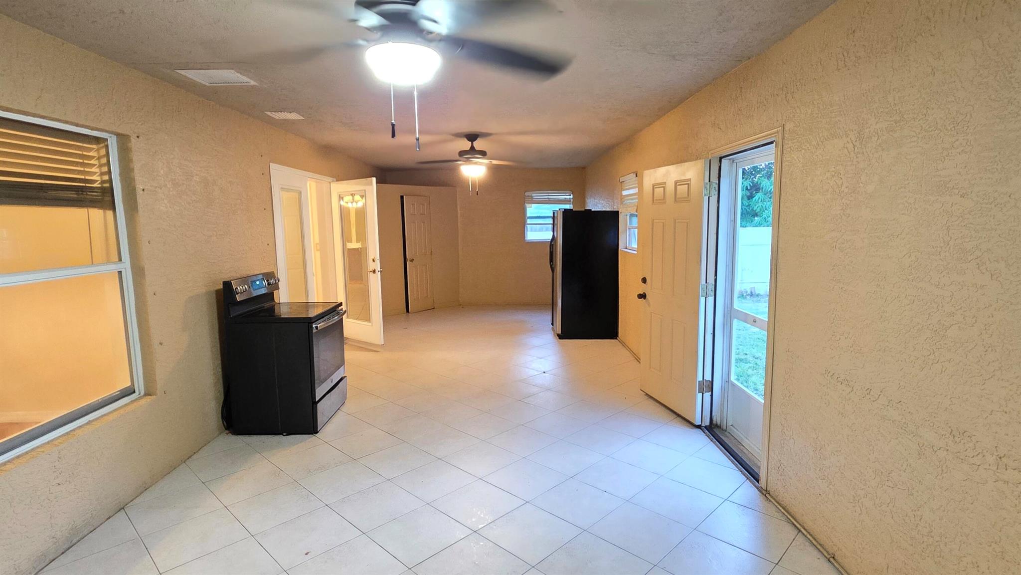 PORT ST LUCIE SECTION 19 - Residential Lease