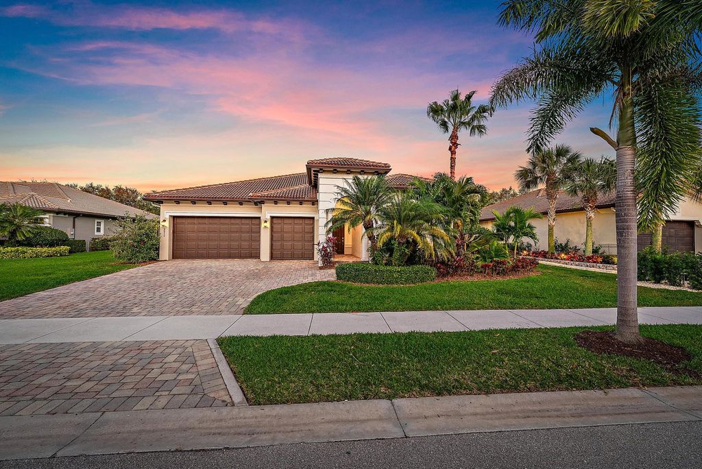 Photo of 271 Rudder Cay Way, Jupiter, FL 33458 (MLS # R11066866)