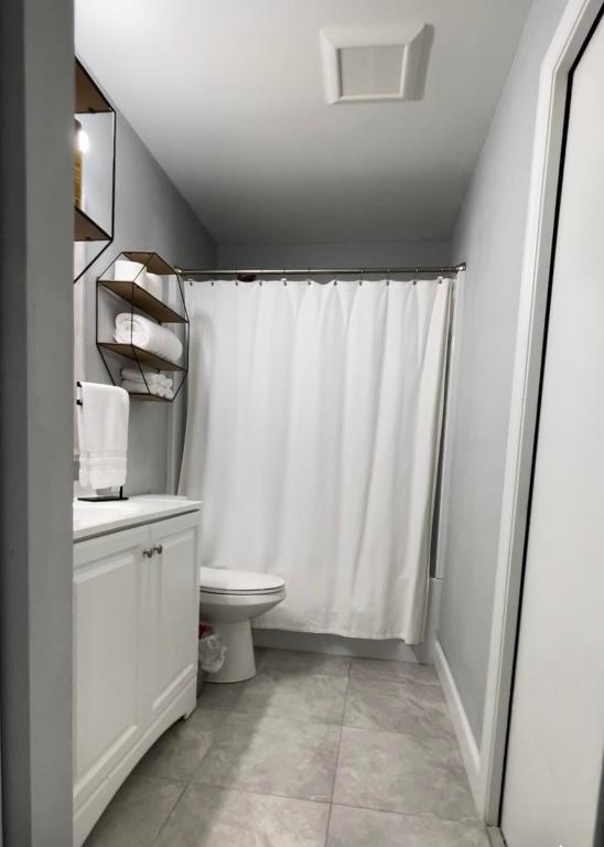 PARADISE PARK UNIT NO 1 - Residential