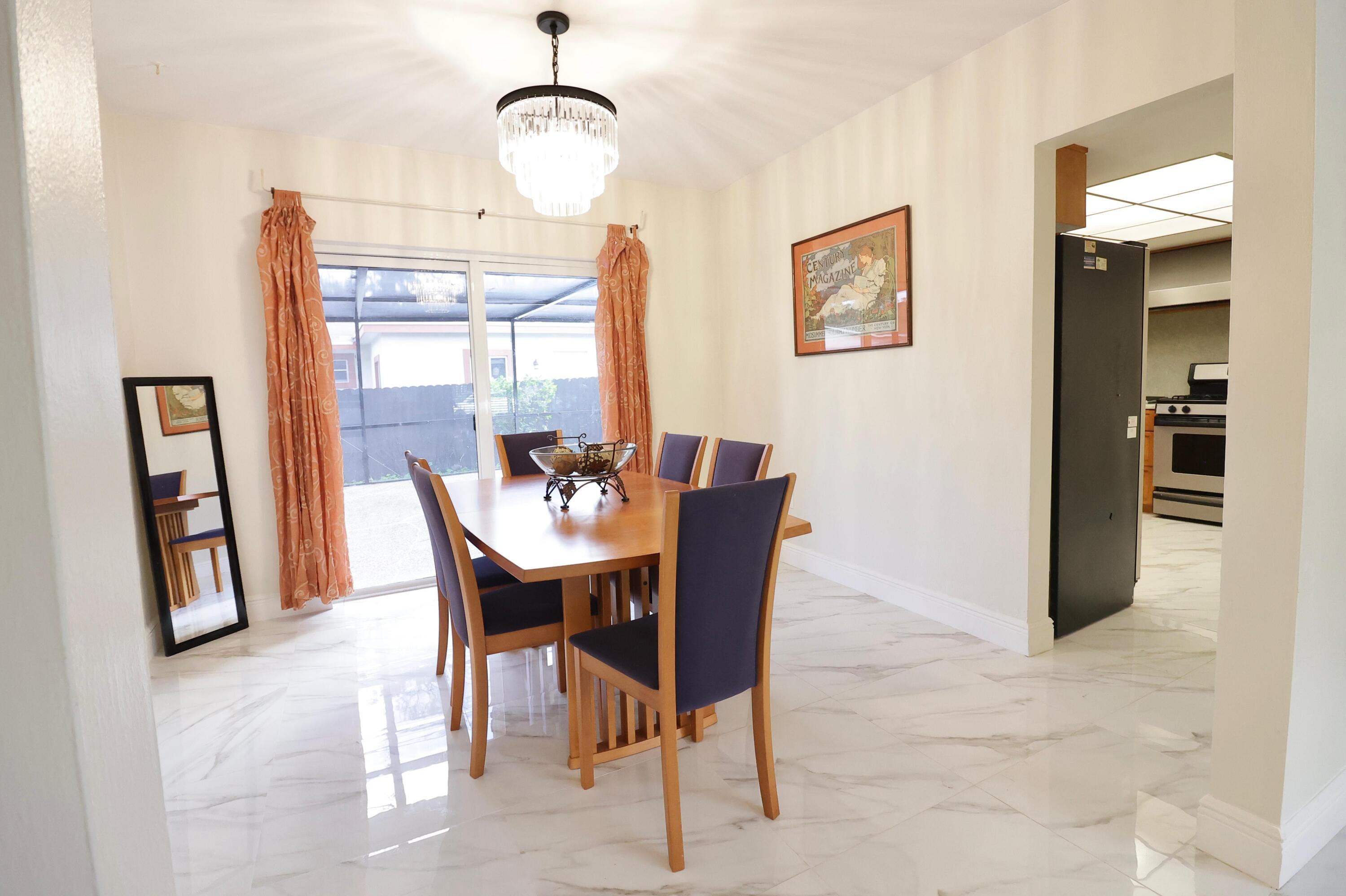 842 NE 154TH Street